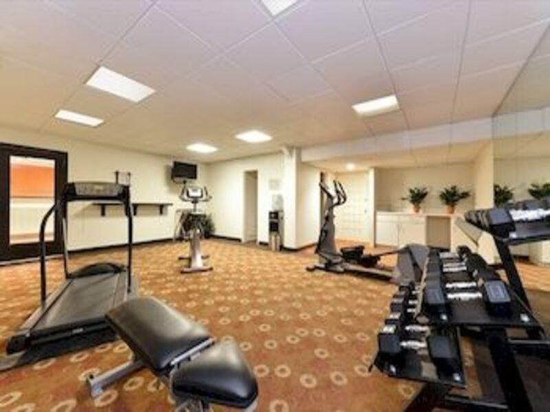 Quality Inn And Suites Conference Center Richmond Kültér fotó