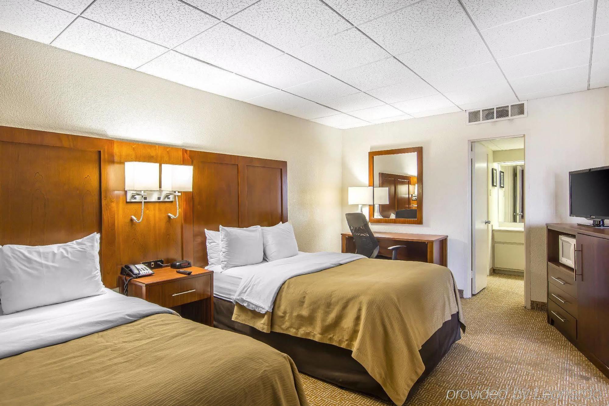 Quality Inn And Suites Conference Center Richmond Kültér fotó