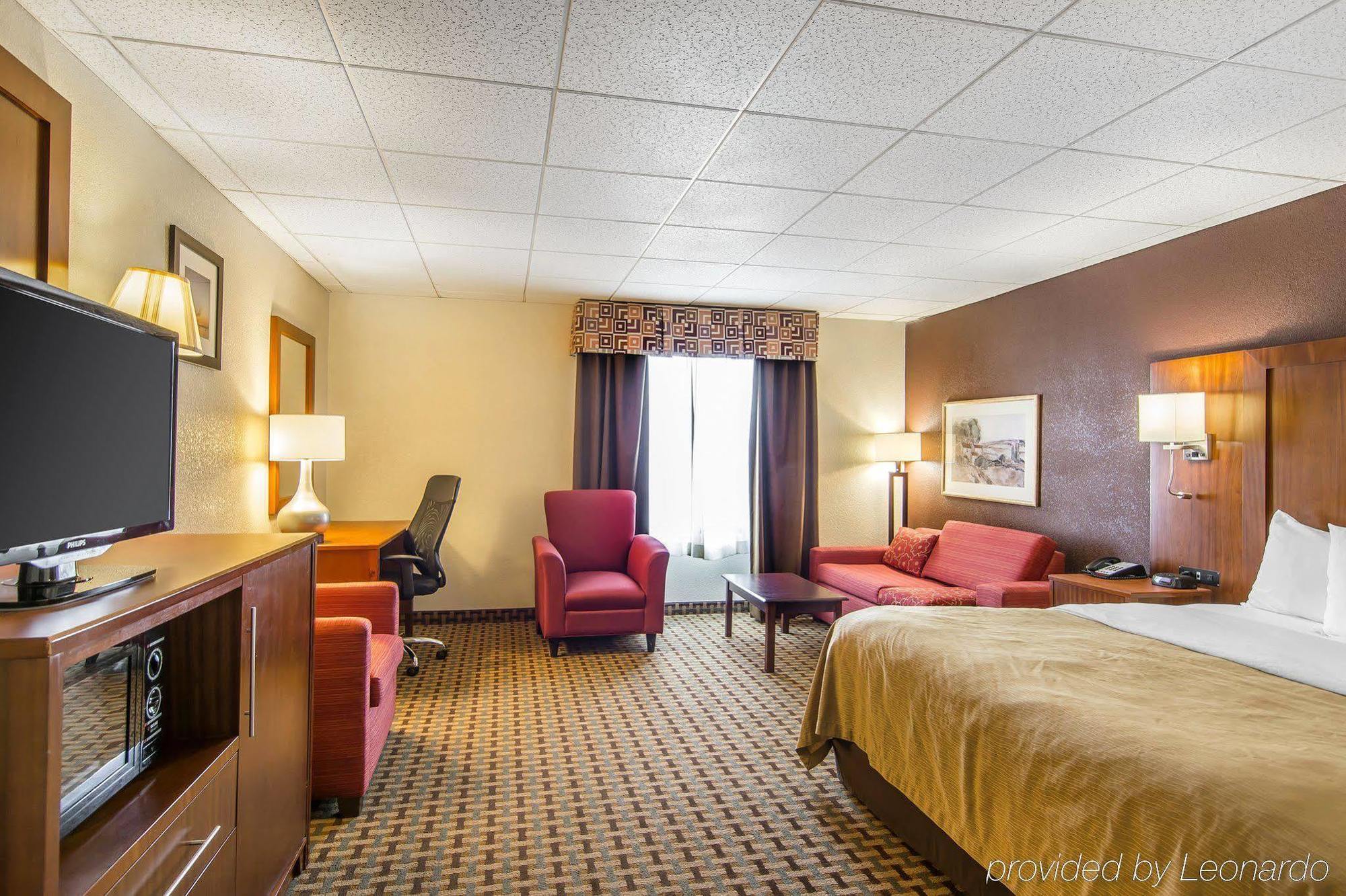 Quality Inn And Suites Conference Center Richmond Kültér fotó