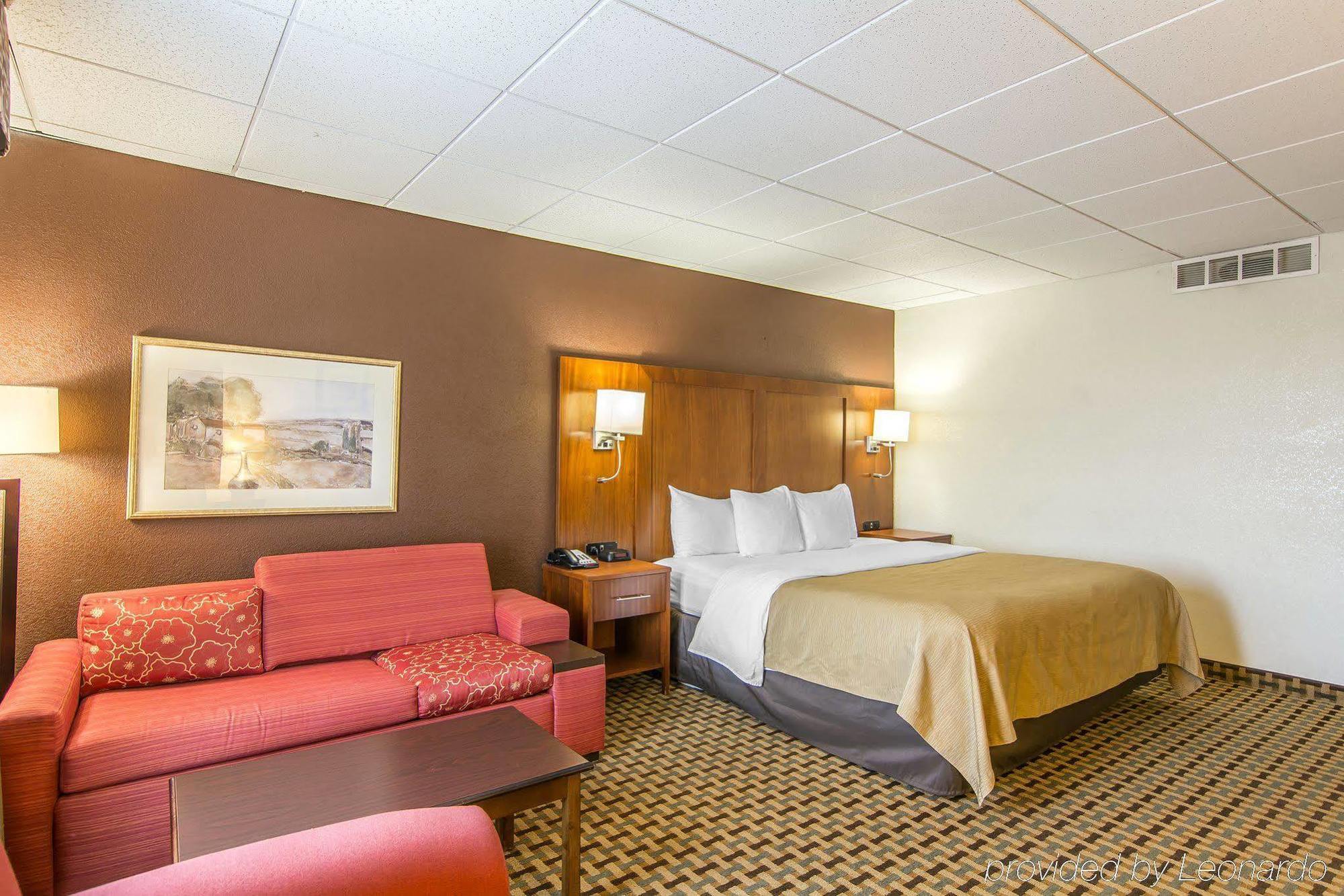 Quality Inn And Suites Conference Center Richmond Kültér fotó